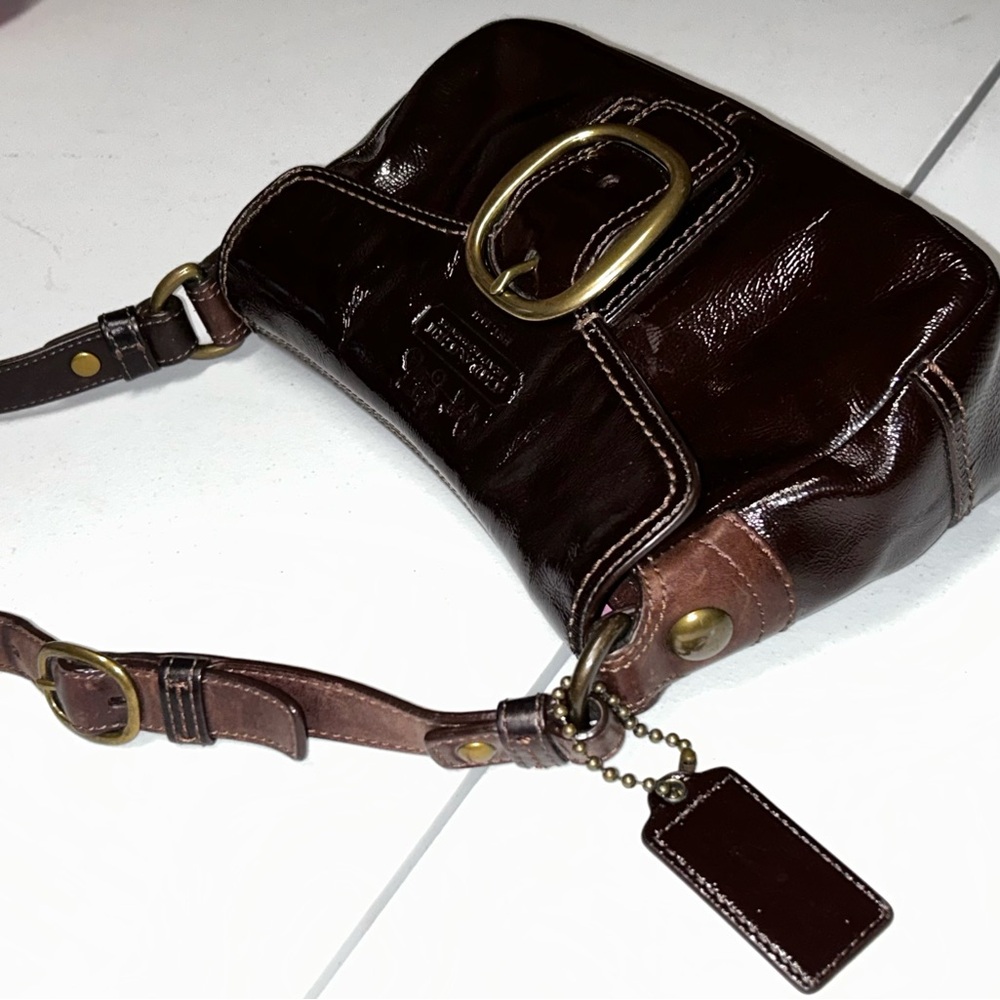 Vintage Coach Paten Leather Purse
Euro Summer